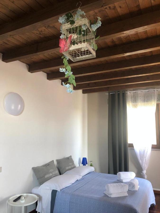 Attico By Marconi 11 Bed and Breakfast Besozzo Buitenkant foto