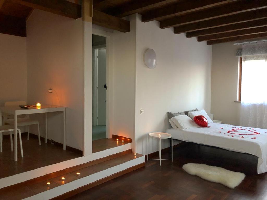 Attico By Marconi 11 Bed and Breakfast Besozzo Buitenkant foto