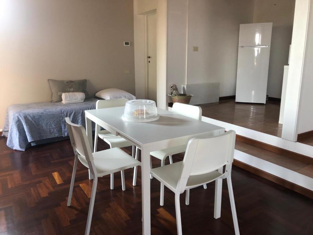 Attico By Marconi 11 Bed and Breakfast Besozzo Buitenkant foto